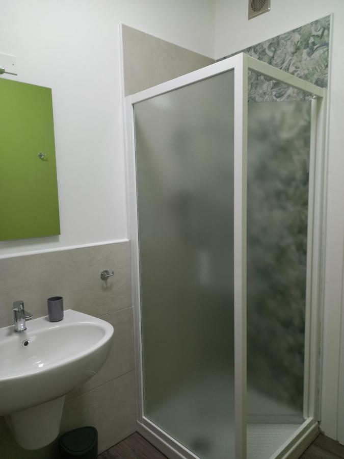 B&B Km 198 - Letto E Colazione Sorbara Luaran gambar
