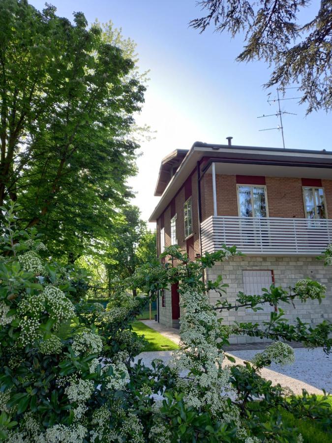 B&B Km 198 - Letto E Colazione Sorbara Luaran gambar