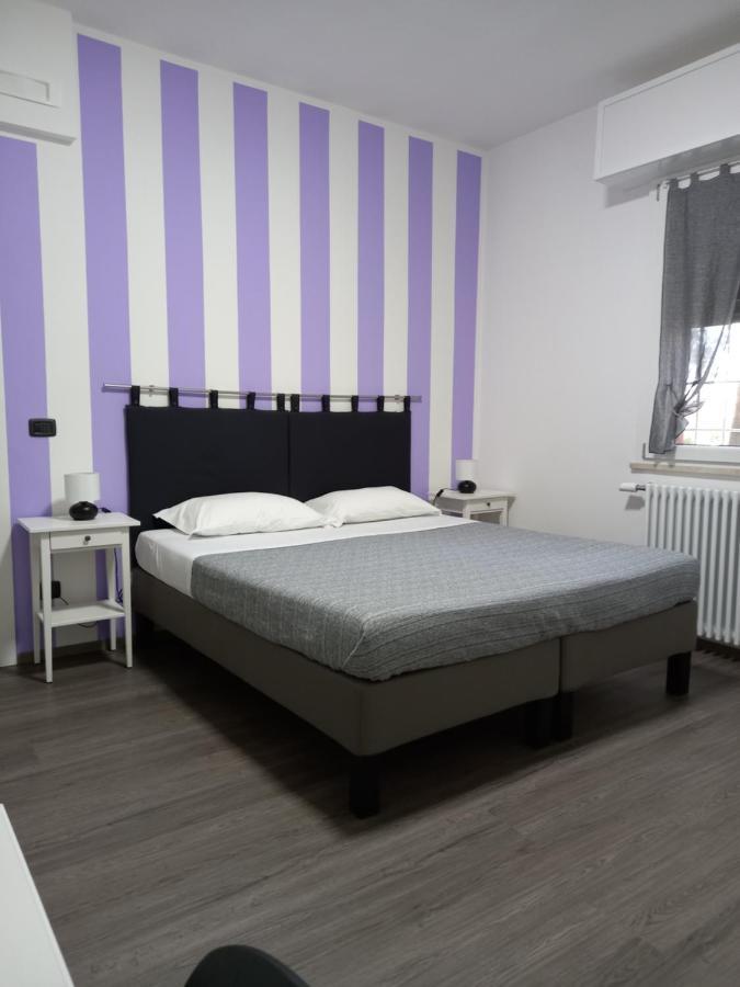 B&B Km 198 - Letto E Colazione Sorbara Luaran gambar
