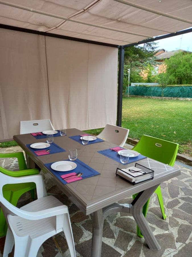B&B Km 198 - Letto E Colazione Sorbara Luaran gambar