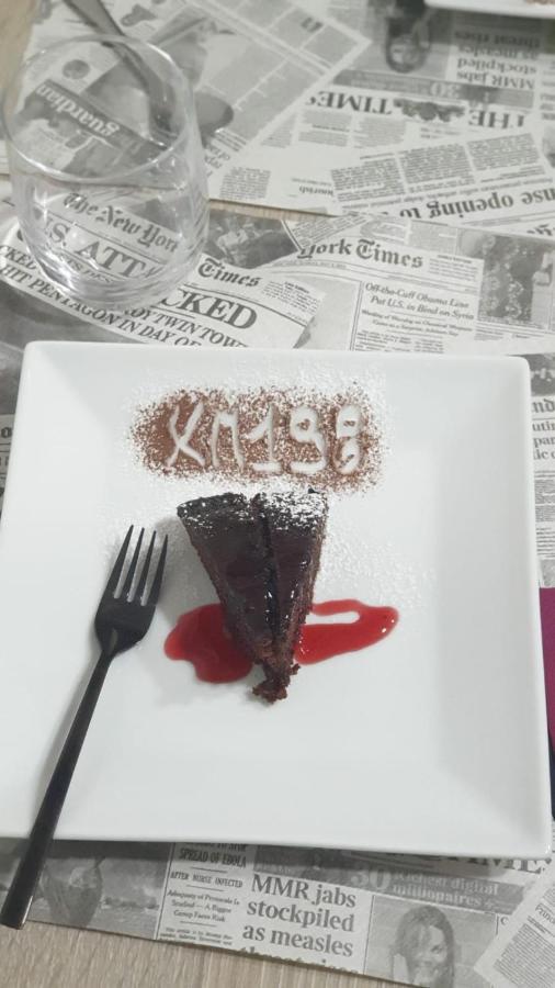 B&B Km 198 - Letto E Colazione Sorbara Luaran gambar