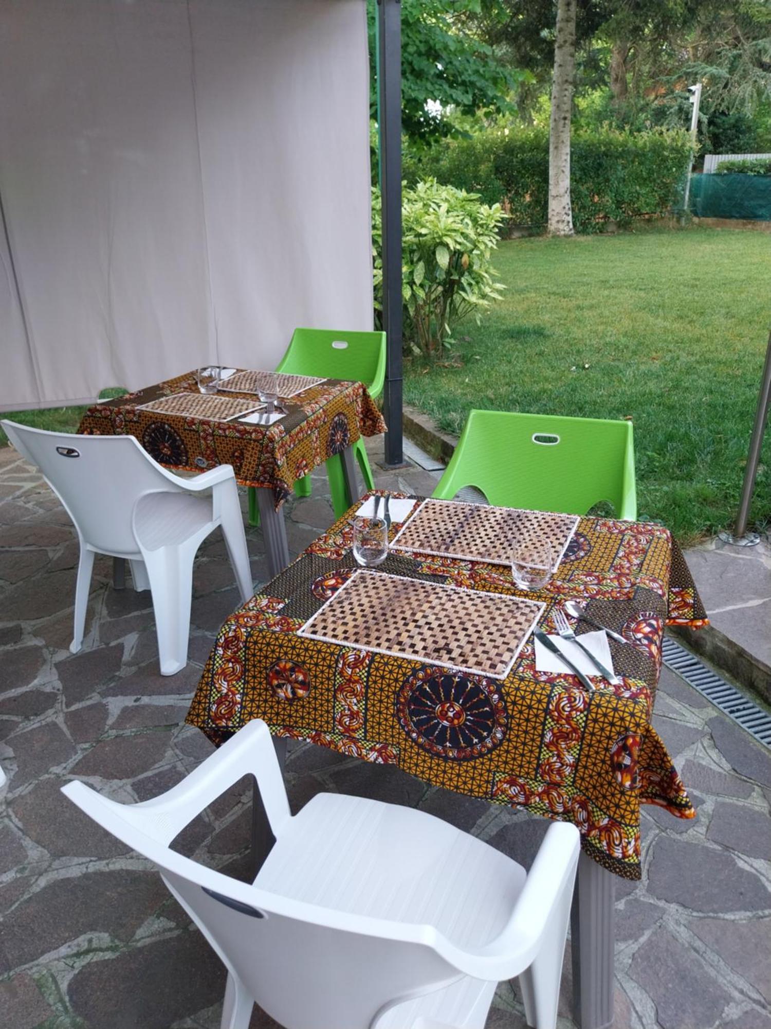 B&B Km 198 - Letto E Colazione Sorbara Luaran gambar